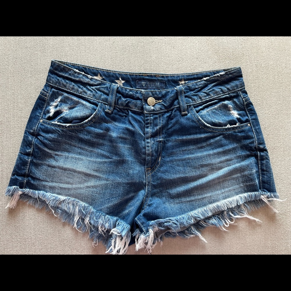 Guess Jean cut off shorts